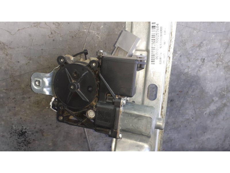 Recambio de elevalunas trasero izquierdo para opel insignia berlina referencia OEM IAM 966306104 CON MOTOR ELECTRICO