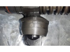 Recambio de inyector para volkswagen passat berlina (3b3) referencia OEM IAM 038130073AJ 0414720037 BOSCH 2
