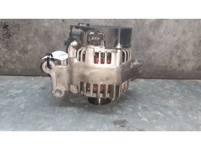 Recambio de alternador para ford focus berlina (cap) referencia OEM IAM 4887  12V