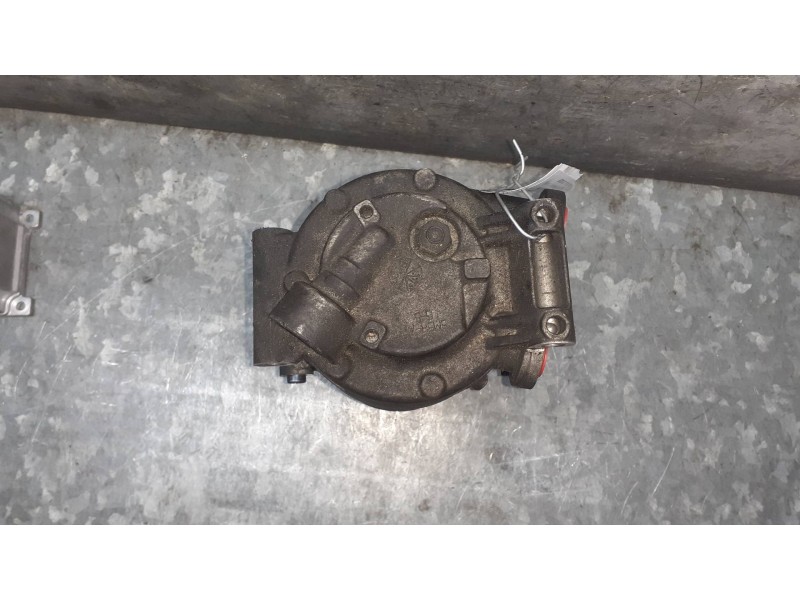 Recambio de compresor aire acondicionado para ford focus berlina (cap) referencia OEM IAM 3M5H19D629PF  