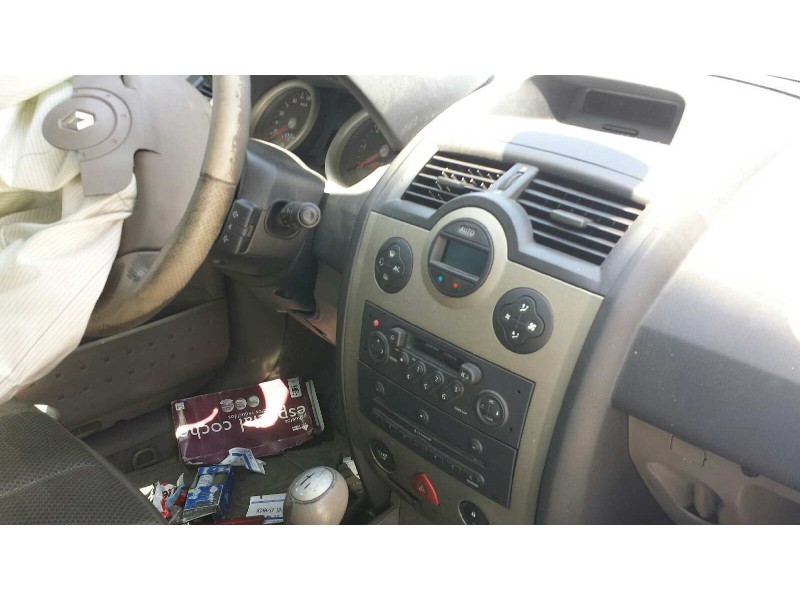 renault megane ii berlina 5p del año 2003