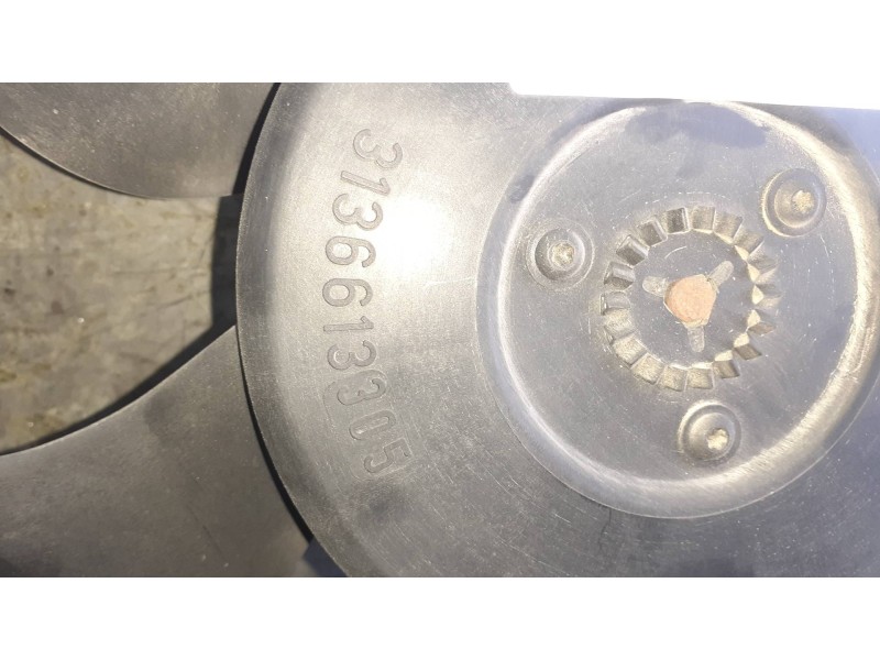 Recambio de electroventilador para ford focus lim. (cb4) referencia OEM IAM 3136613305  CON MODULO CONTROL