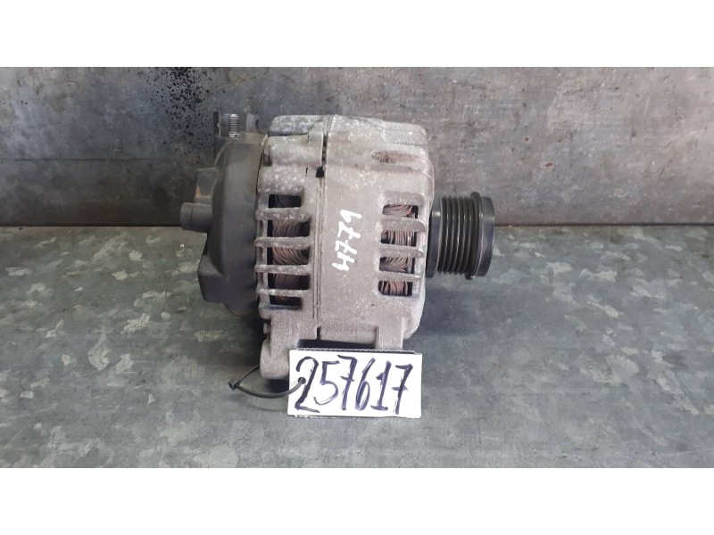 Recambio de alternador para ford focus lim. (cb8) referencia OEM IAM AV6N10300GC FOMOCO 150A