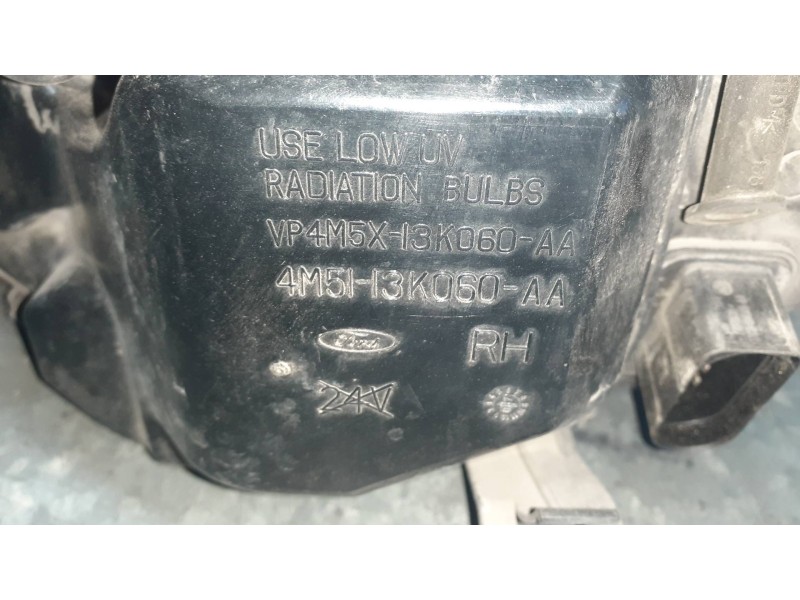 Recambio de faro derecho para ford focus berlina (cap) referencia OEM IAM 4M5113W029AF  