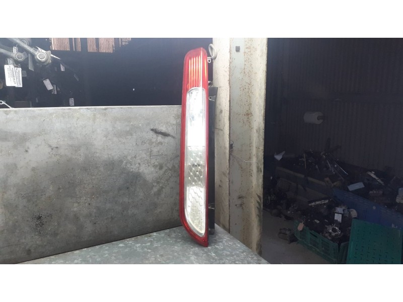 Recambio de piloto trasero izquierdo para ford focus lim. (cb4) referencia OEM IAM 8M5113405AD  