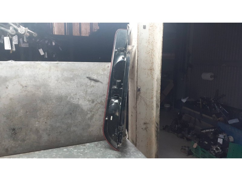 Recambio de piloto trasero derecho para ford focus lim. (cb4) referencia OEM IAM 8M5113404AD  