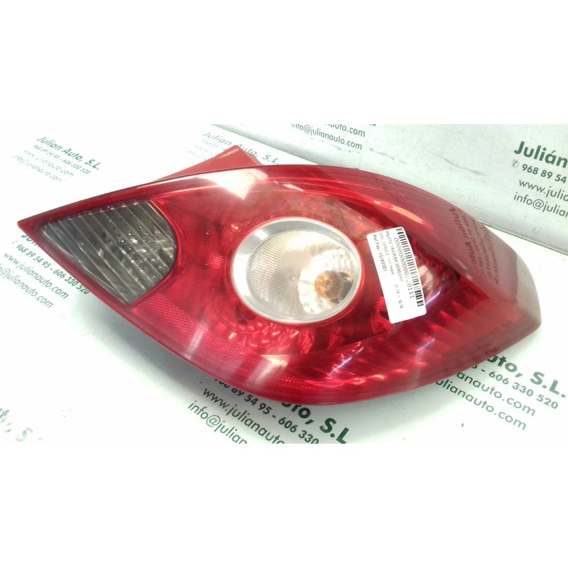 Recambio de piloto trasero derecho para opel corsa d ´´111 years´´ referencia OEM IAM 13186351 89038961A 