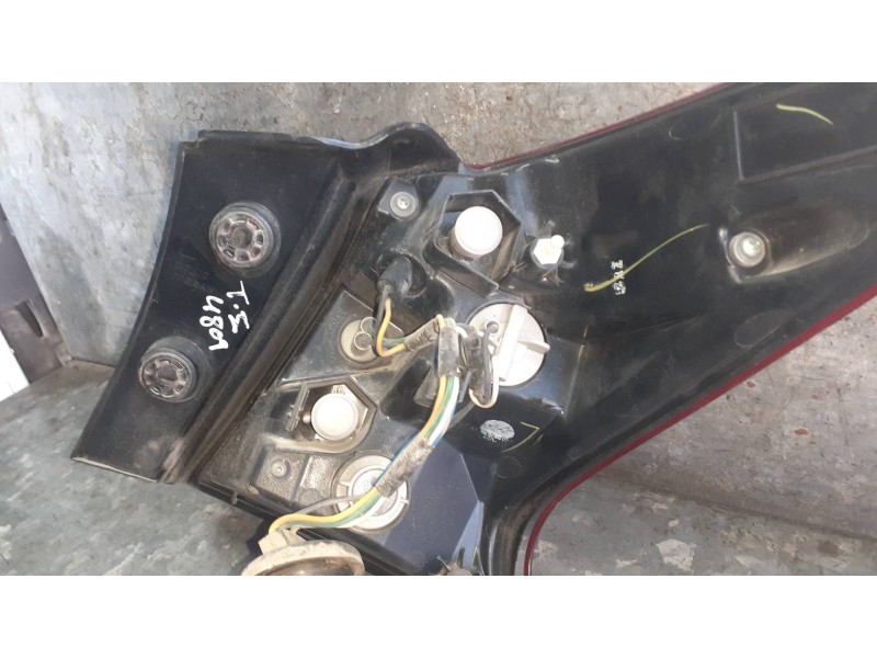 Recambio de piloto trasero izquierdo para nissan pulsar (c13) referencia OEM IAM 22018066  