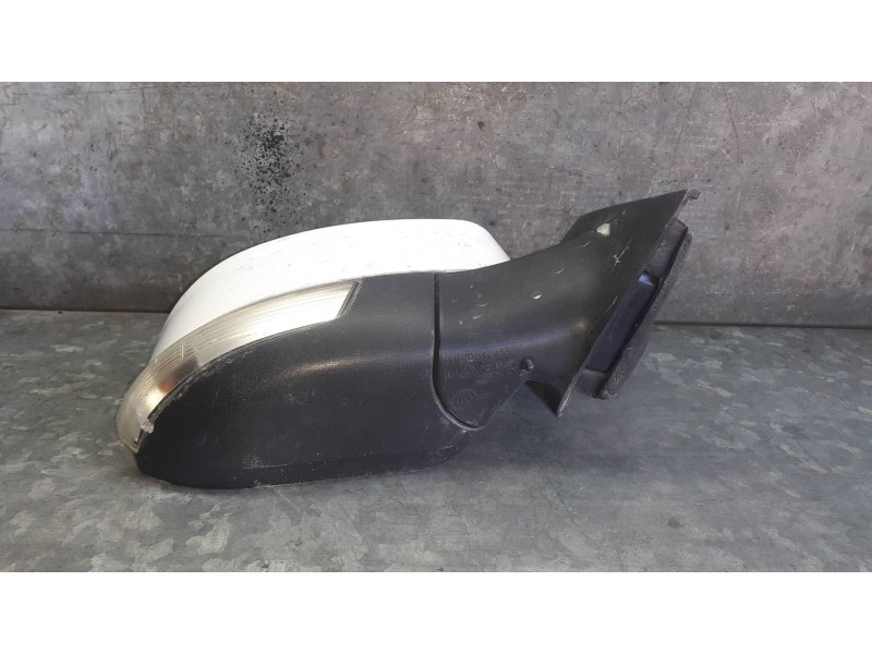 Recambio de retrovisor derecho para ford focus lim. (cb8) referencia OEM IAM 212836414  ELECTRICO