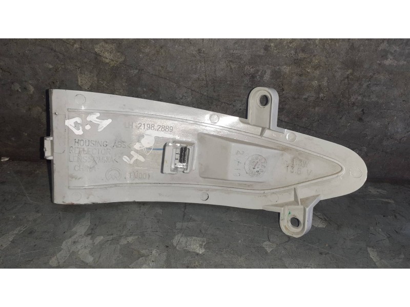Recambio de piloto retrovisor izquierdo para nissan pulsar (c13) referencia OEM IAM 21982889  