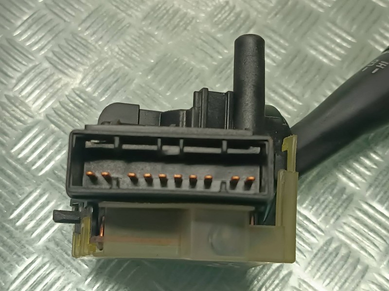 Recambio de mando limpia para hyundai getz (tb) referencia OEM IAM 32933A  CONECTOR 10 PINES