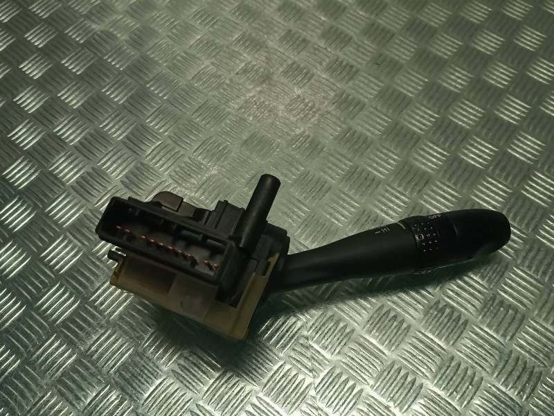 Recambio de mando limpia para hyundai getz (tb) referencia OEM IAM 32933A  CONECTOR 10 PINES