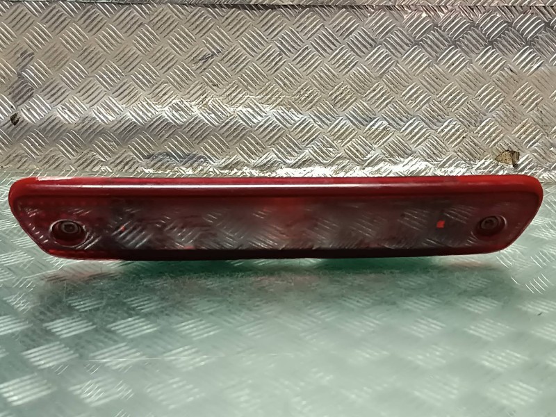 Recambio de luz central de freno para citroen jumpy referencia OEM IAM 1400002380  CONECTOR 2 PINES