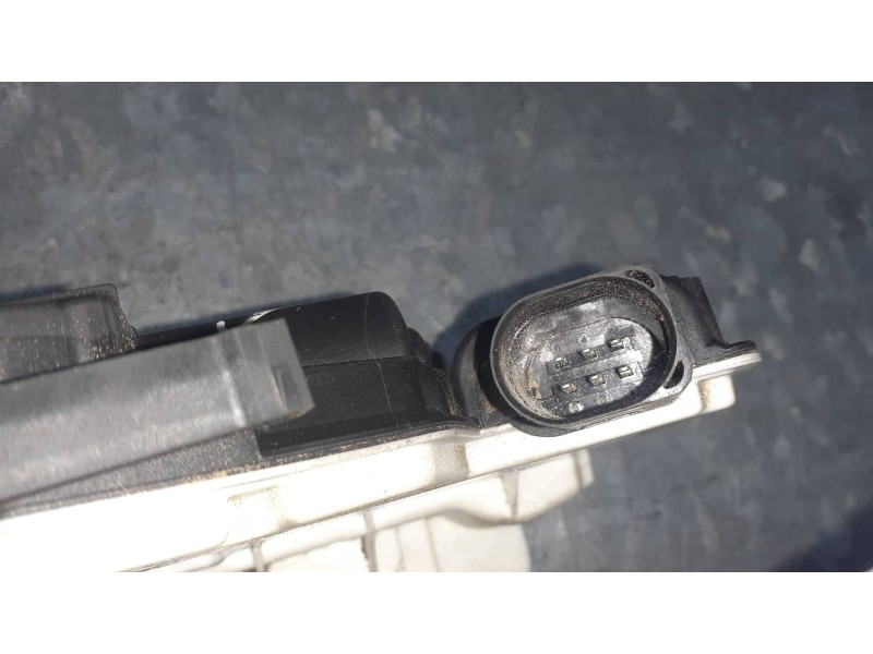 Recambio de cerradura puerta trasera izquierda para seat ibiza (6j5) referencia OEM IAM 6J0839015F 05B6J0839015F 6 PINES