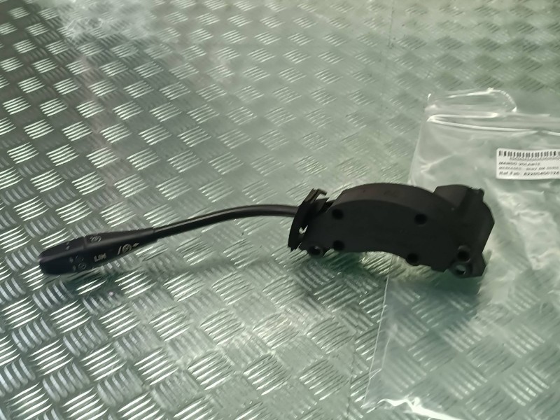 Recambio de mando volante para mercedes-benz clase s (w220) berlina referencia OEM IAM A2205450124  CONECTOR 8 PINES