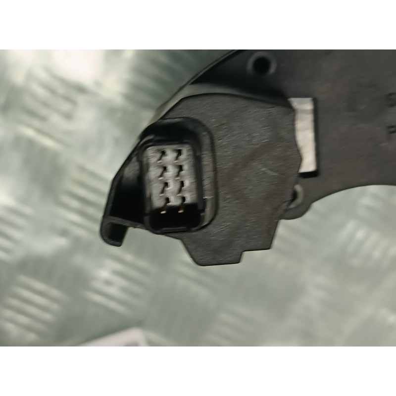 Recambio de mando volante para mercedes-benz clase s (w220) berlina referencia OEM IAM A2205450124  CONECTOR 8 PINES