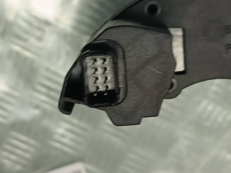 Recambio de mando volante para mercedes-benz clase s (w220) berlina referencia OEM IAM A2205450124  CONECTOR 8 PINES