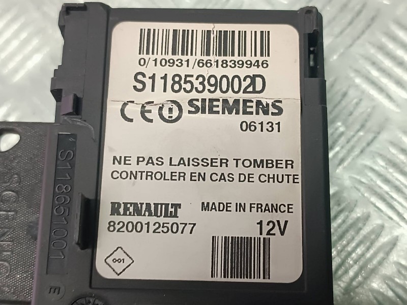 Recambio de conmutador de arranque para renault scenic ii referencia OEM IAM 8200125077 S118539002D SIEMENS