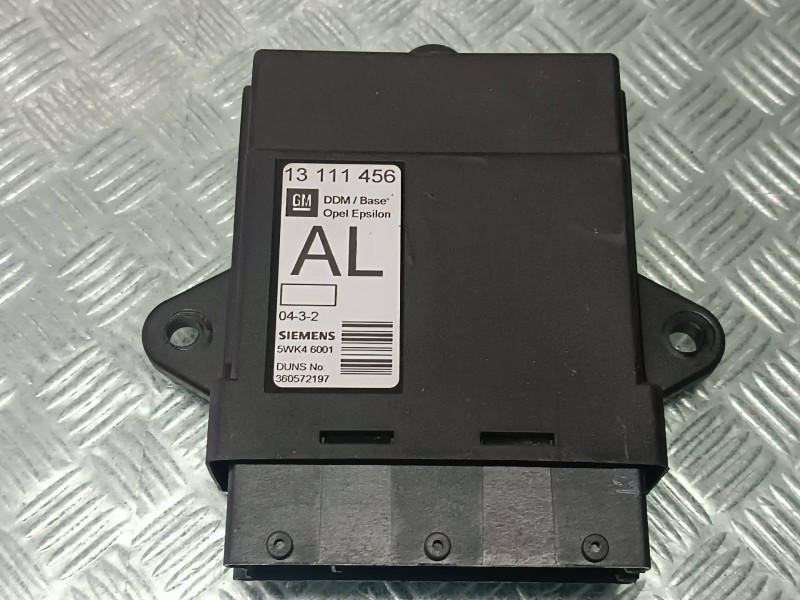 Recambio de modulo electronico para opel vectra c berlina referencia OEM IAM 13111456 5WK46001 SIEMENS