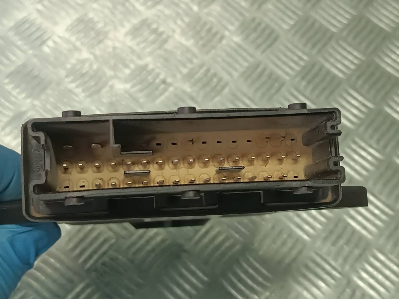 Recambio de modulo electronico para opel vectra c berlina referencia OEM IAM 13111456 5WK46001 SIEMENS