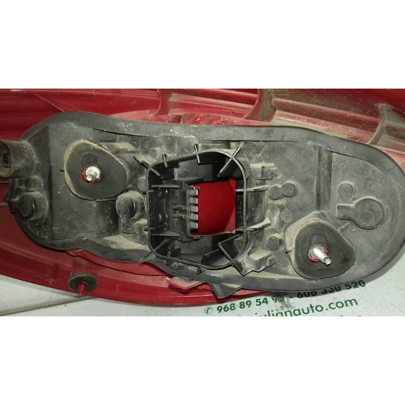 Recambio de piloto trasero derecho para opel corsa d ´´111 years´´ referencia OEM IAM 13186351 89038961A 