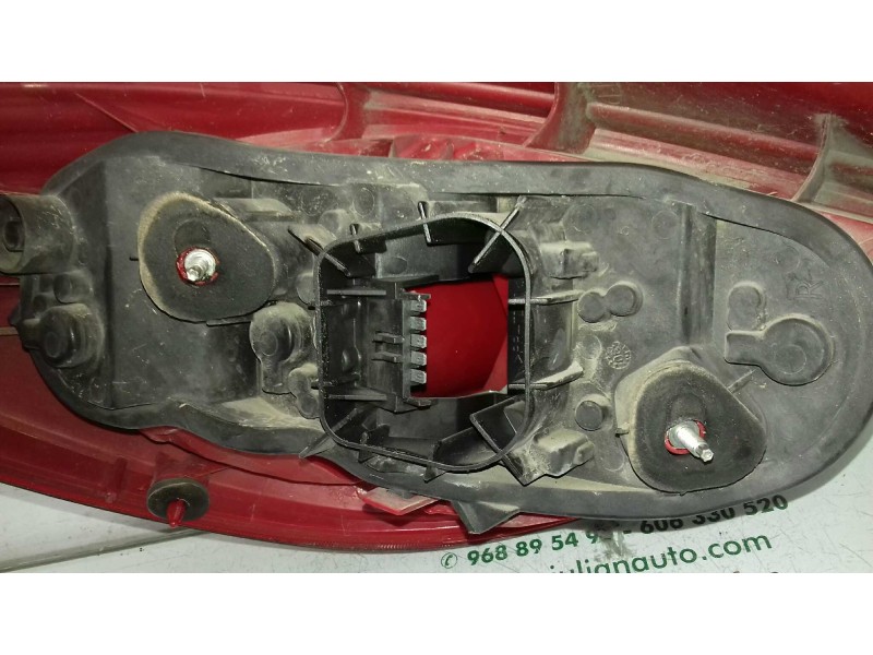 Recambio de piloto trasero derecho para opel corsa d ´´111 years´´ referencia OEM IAM 13186351 89038961A 