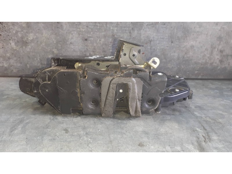 Recambio de cerradura puerta delantera derecha para jaguar xf referencia OEM IAM 6W8A21812GC A048317 10 / 4 PINES