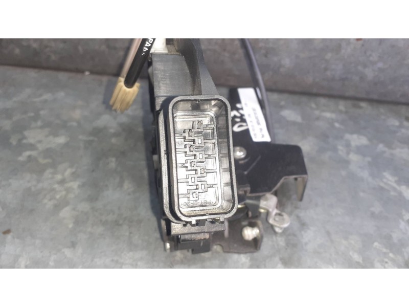 Recambio de cerradura puerta delantera izquierda para ford focus lim. (cb4) referencia OEM IAM 3M5AR21813ET  FOMOCO