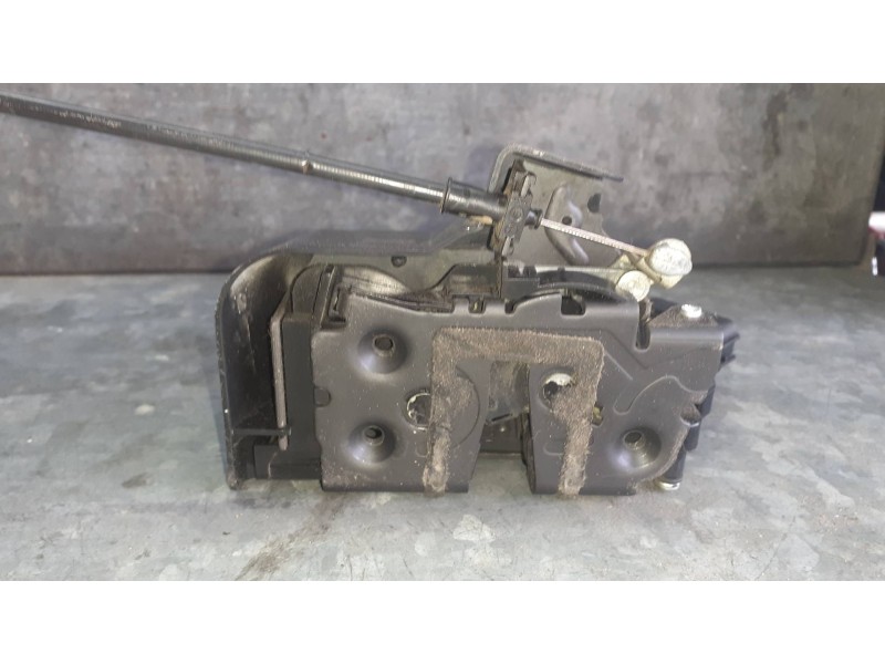 Recambio de cerradura puerta delantera derecha para ford focus lim. (cb4) referencia OEM IAM 7M5AR21812AA  6 PINES