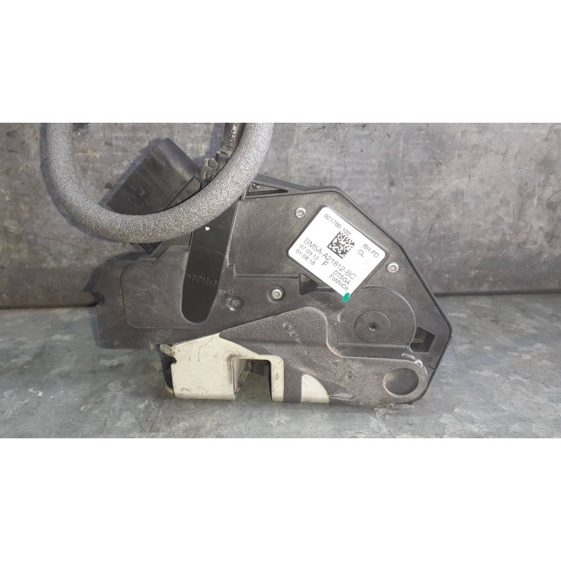 Recambio de cerradura puerta delantera derecha para ford focus lim. (cb8) referencia OEM IAM BM5AA21812BC 921760102 3 PINES