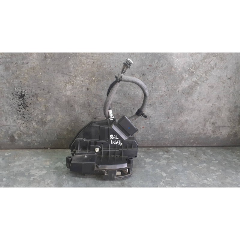 Recambio de cerradura puerta trasera derecha para ford focus lim. (cb8) referencia OEM IAM BM5AA26412AC 921764102 4 PINES