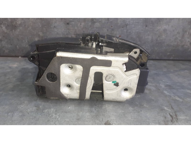 Recambio de cerradura puerta trasera derecha para ford focus lim. (cb8) referencia OEM IAM BM5AA26412AC 921764102 4 PINES