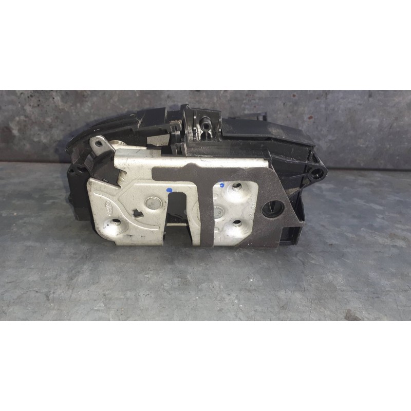 Recambio de cerradura puerta trasera izquierda para ford focus lim. (cb8) referencia OEM IAM BM5AA26413AC 921765102 4 PINES