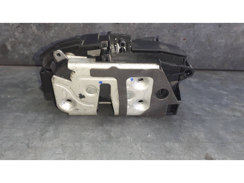 Recambio de cerradura puerta trasera izquierda para ford focus lim. (cb8) referencia OEM IAM BM5AA26413AC 921765102 4 PINES