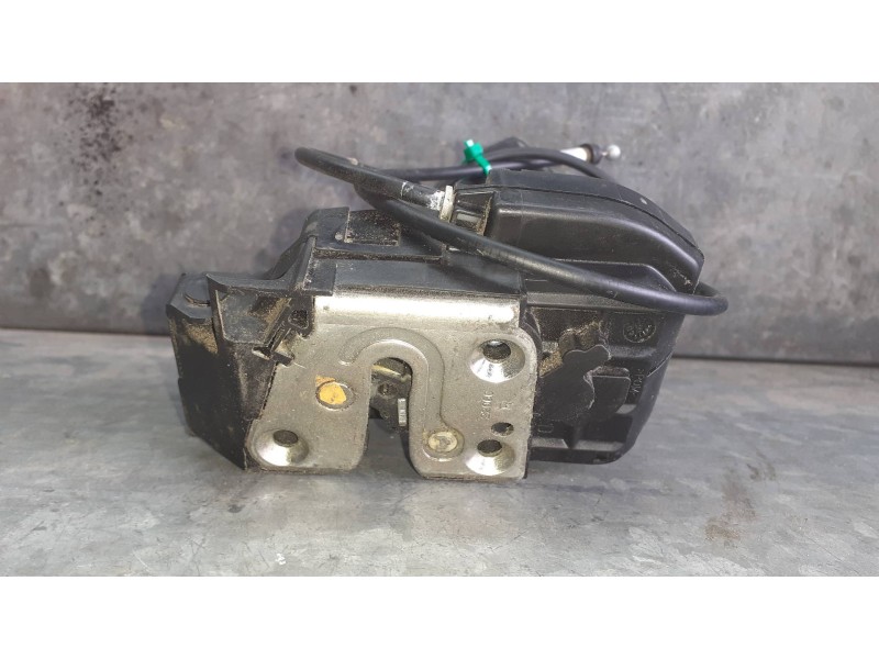 Recambio de cerradura puerta trasera derecha para nissan note (e11e) referencia OEM IAM   3 PINES