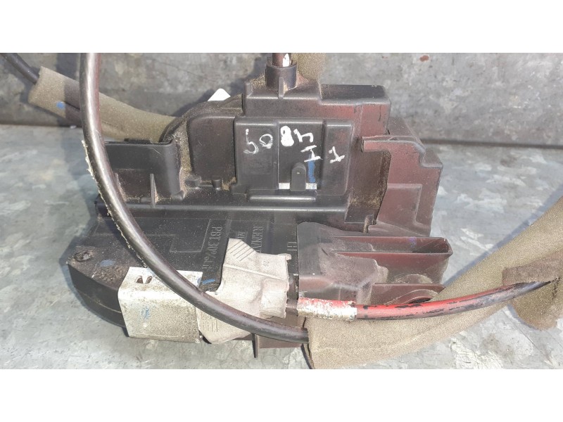 Recambio de cerradura puerta trasera izquierda para nissan pulsar (c13) referencia OEM IAM   3 PINES