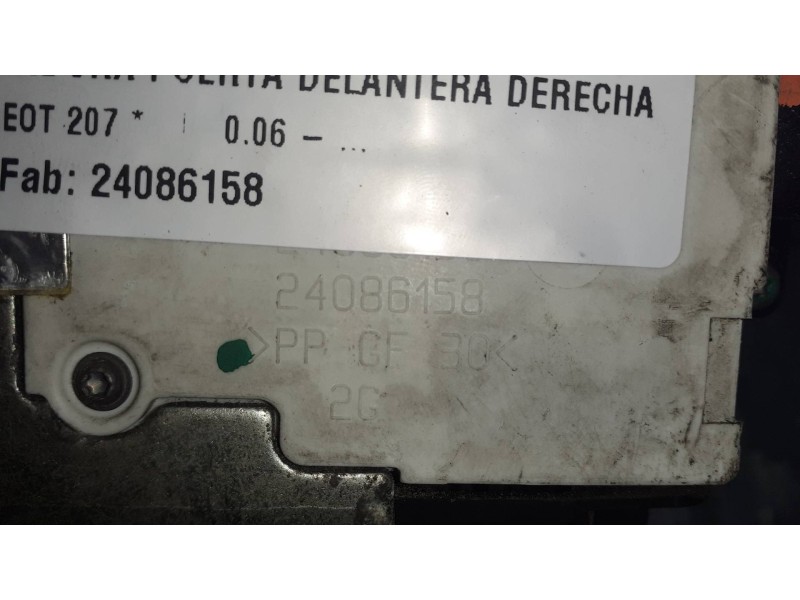 Recambio de cerradura puerta delantera derecha para peugeot 207 referencia OEM IAM 24086158 24087158 6 PINES