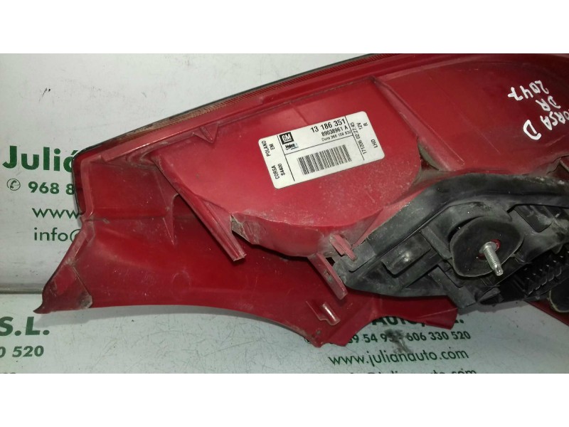 Recambio de piloto trasero derecho para opel corsa d ´´111 years´´ referencia OEM IAM 13186351 89038961A 