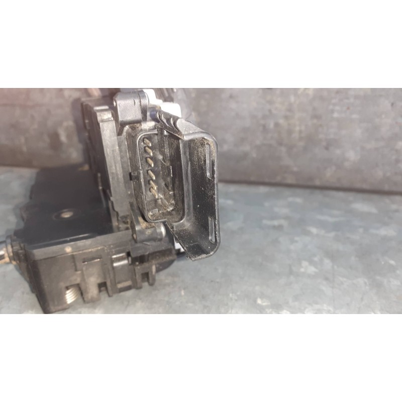Recambio de cerradura puerta delantera derecha para citroen c4 grand picasso referencia OEM IAM 24095816 24097816 6 PINES