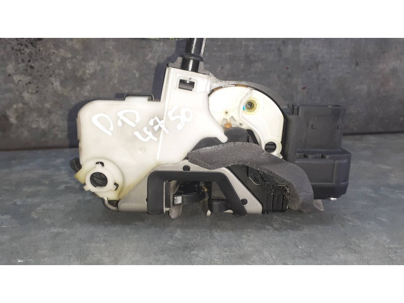 Recambio de cerradura puerta delantera derecha para opel insignia berlina referencia OEM IAM 13508802  6 PINES