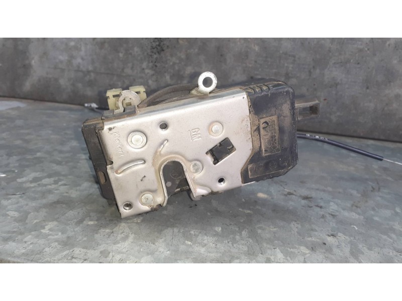 Recambio de cerradura puerta delantera izquierda para opel vectra c berlina referencia OEM IAM 24447340  7 PINES