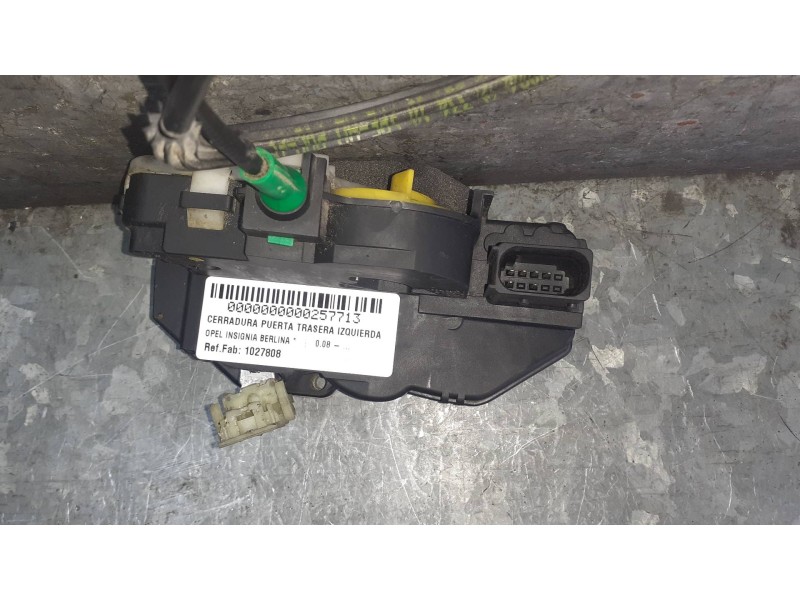 Recambio de cerradura puerta trasera izquierda para opel insignia berlina referencia OEM IAM 1027808 1027808KDS 6 PINES