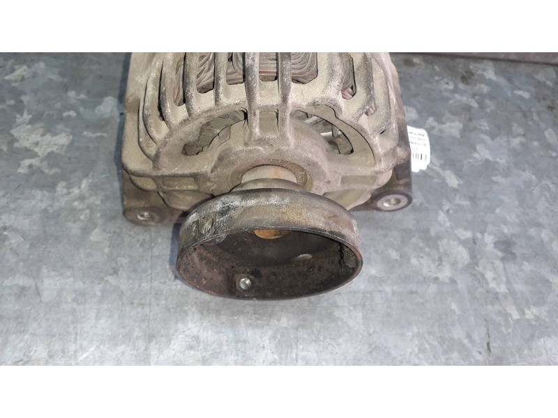 Recambio de alternador para ford focus berlina (cak) referencia OEM IAM 1M5T103000BD Q9K3B1M5T103000BD 90A