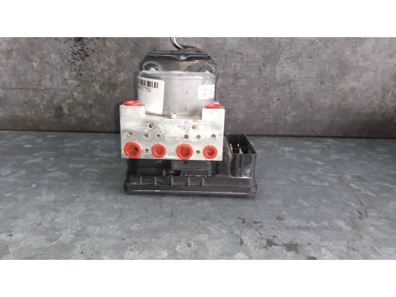 Recambio de abs para ford ka+ referencia OEM IAM J7BC2B373AG 10022015634 J7BC2C219AG