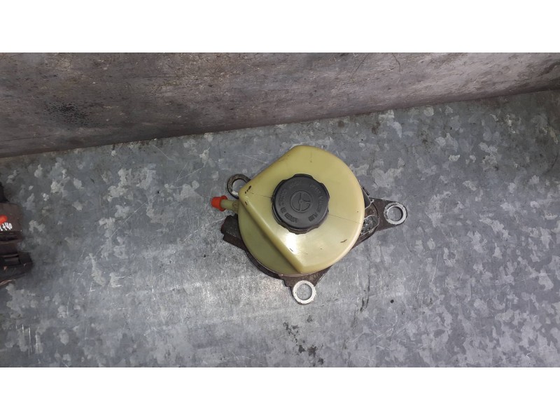 Recambio de bomba direccion para ford c-max (cb3) referencia OEM IAM 4M513K514CC  FOMOCO