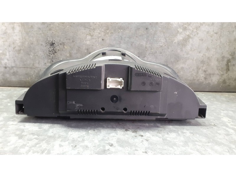 Recambio de cuadro instrumentos para mercedes-benz clase c (w203) sportcoupe referencia OEM IAM A2035401947 110080184014 VDO