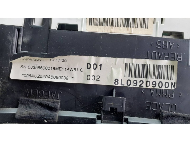 Recambio de cuadro instrumentos para audi a3 (8l) referencia OEM IAM 8L0920900N ME11AW51 