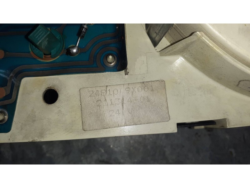 Recambio de cuadro instrumentos para nissan atleon 120 referencia OEM IAM 248109X001 21089502 248209X000