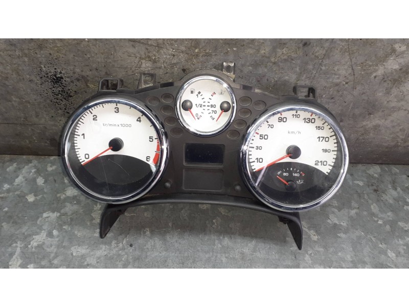 Recambio de cuadro instrumentos para peugeot 205 berlina referencia OEM IAM 966290498000 A2C53065549 SIEMENS - VDO