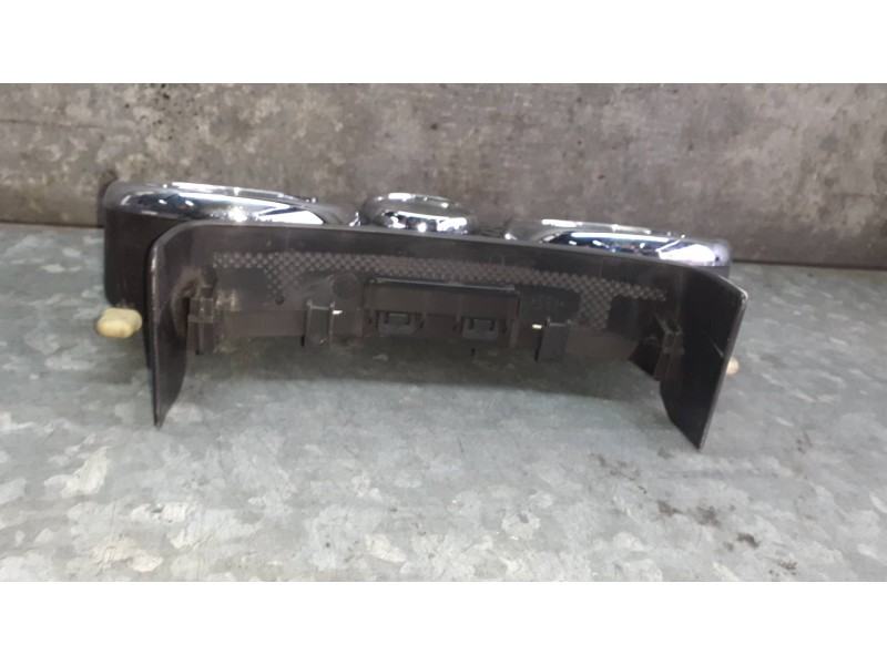 Recambio de cuadro instrumentos para peugeot 205 berlina referencia OEM IAM 966290498000 A2C53065549 SIEMENS - VDO